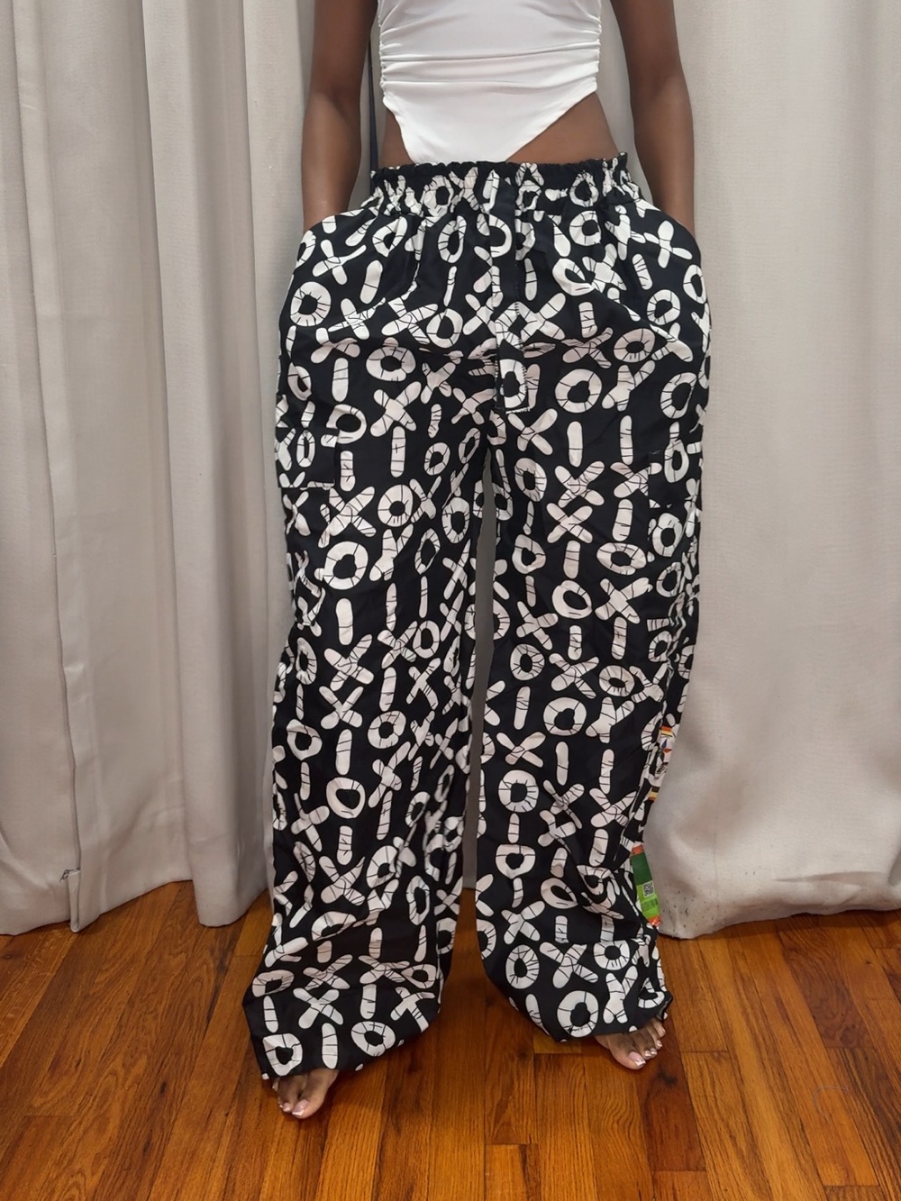 Black & White Printed Wide-Leg Pants